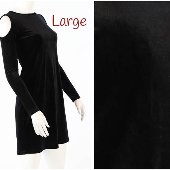 Piphany Dresses & Skirts - Cold Shoulder Dress